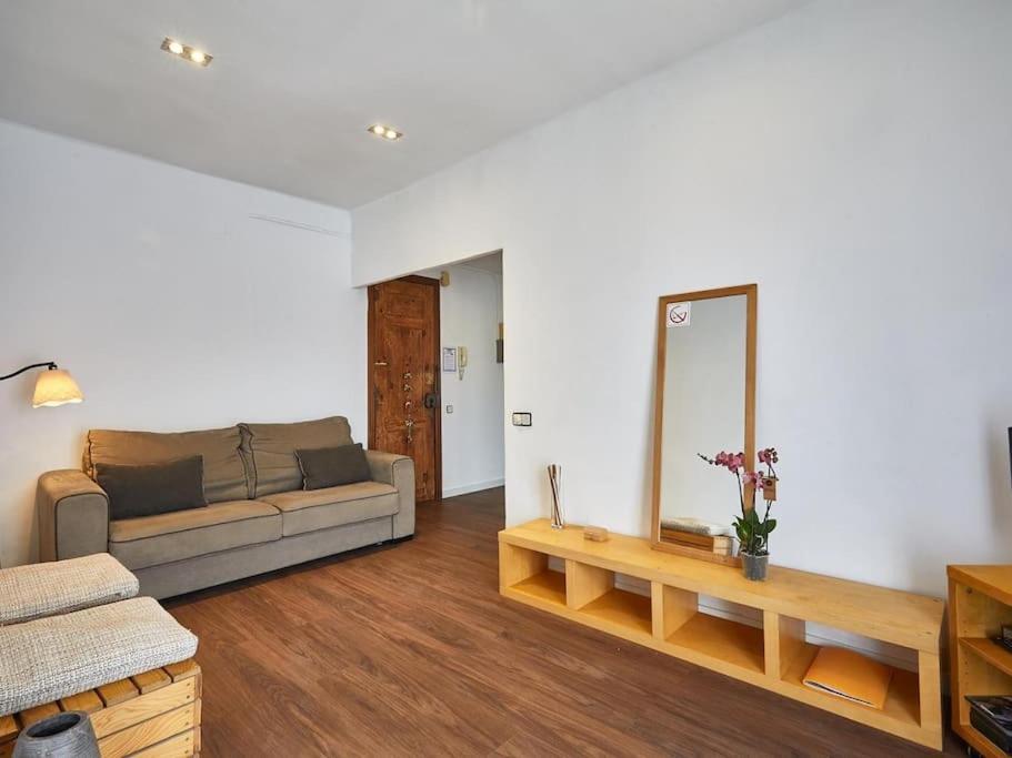 Bed&Bcn Arquimedes Barcelona Apartment Exterior photo